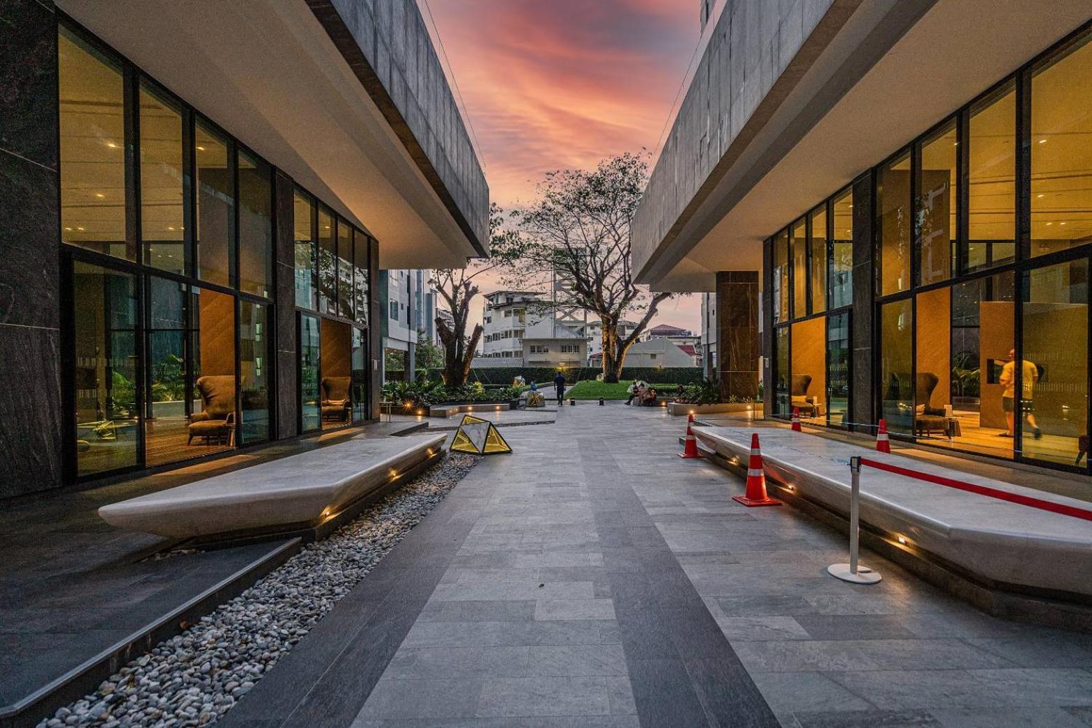 The Base Pattaya By Nami Exterior foto